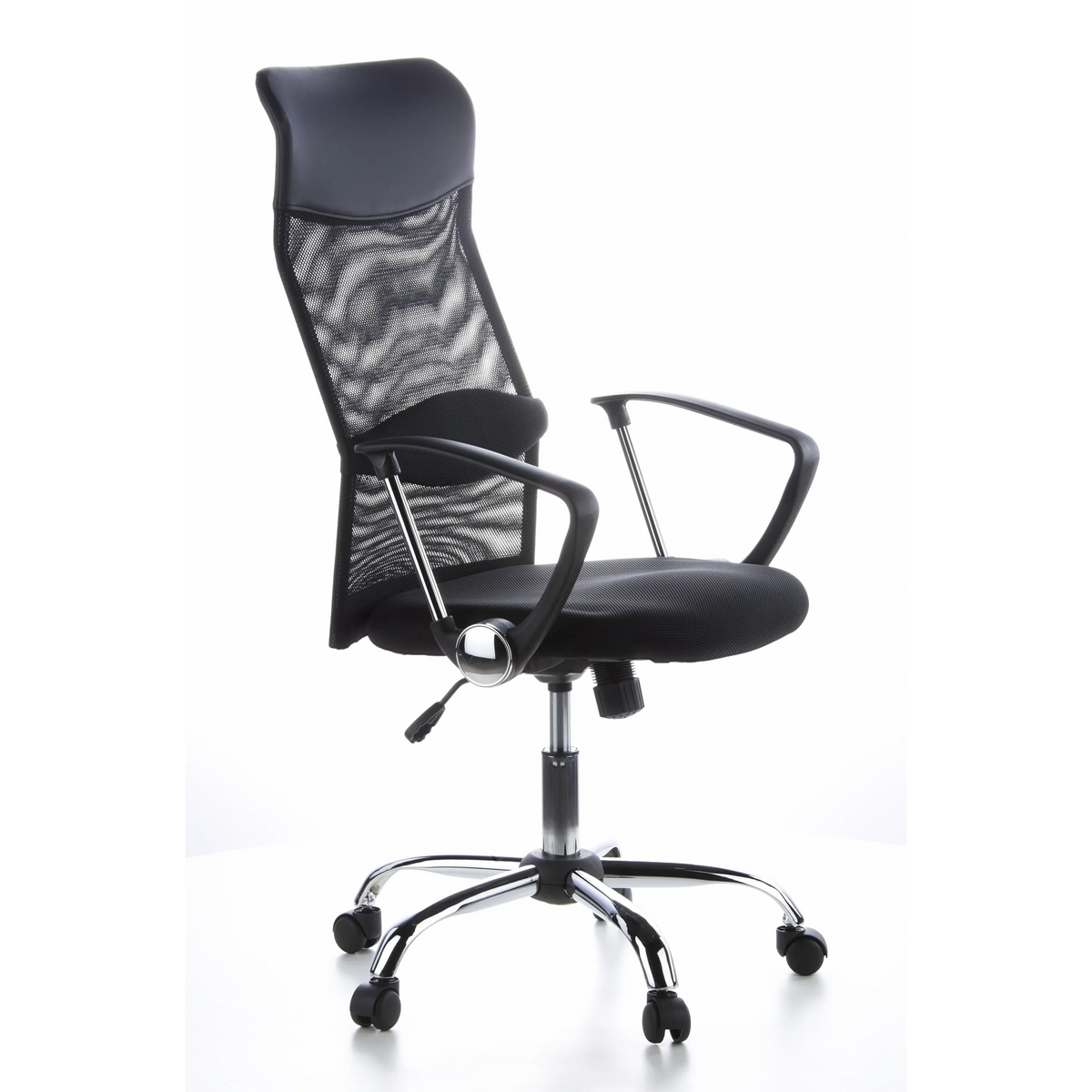 Svart Home Office chefsfåtölj ARIA HIGH med nätrygg och femhjulig fotkorsbas från hjh OFFICE – 360-gradersvy (snett framifrån 60°)