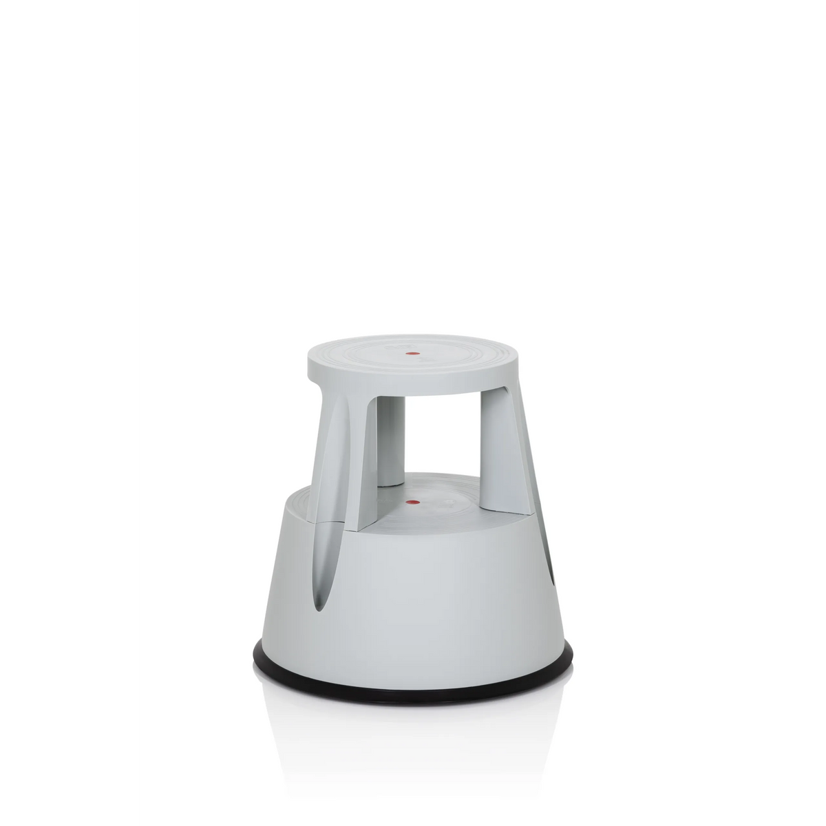 Ljusgrå Stegpall TIO-M I med rund stegyta och svart golvring från hjh OFFICE – 360-gradersvy (framifrån 20°)