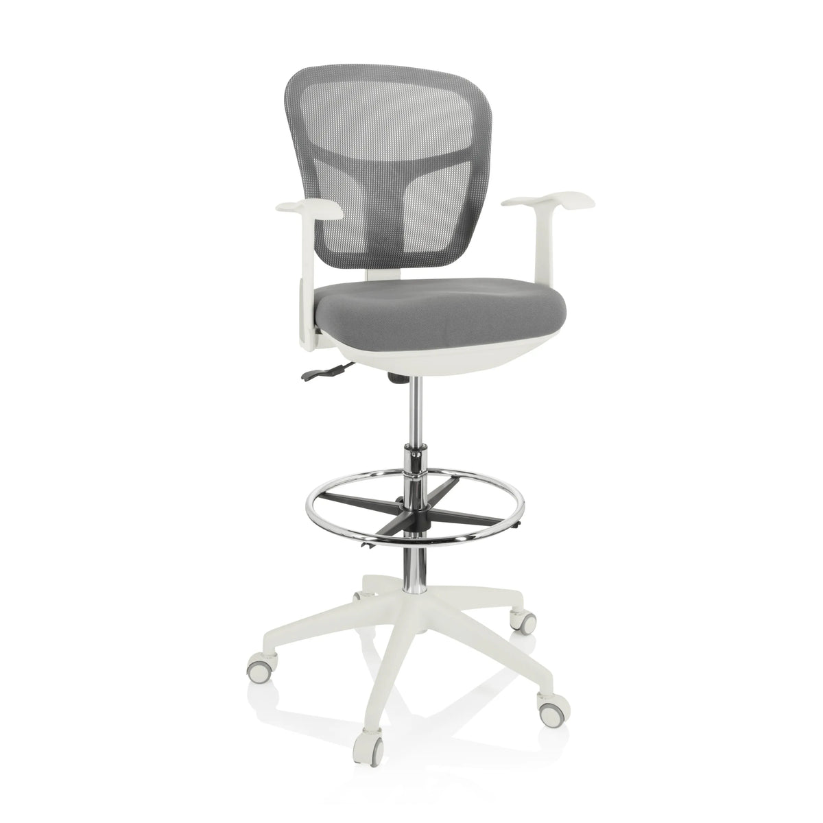 Grå bardiskstol TOP WORK 108 W med nätrygg, fotring och vitt femstjärnigt underrede med hjul från hjh OFFICE – 360-gradersvy (framifrån 20°)