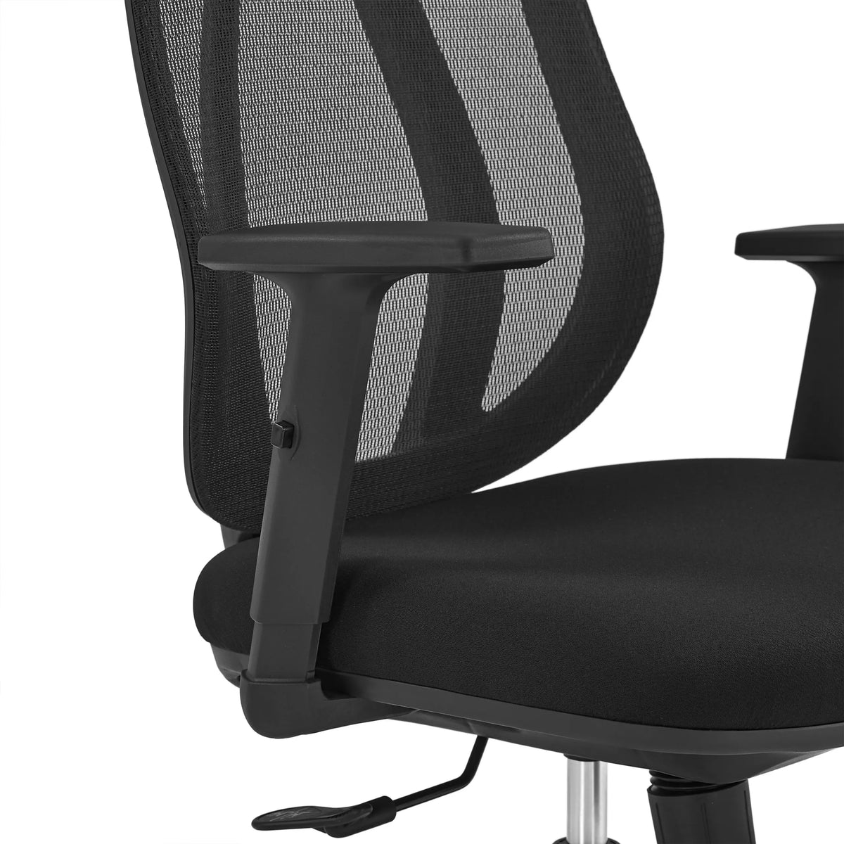 Armstöd och nätryggstöd på den professionella kontorsstolen Filaro i svart från hjh OFFICE