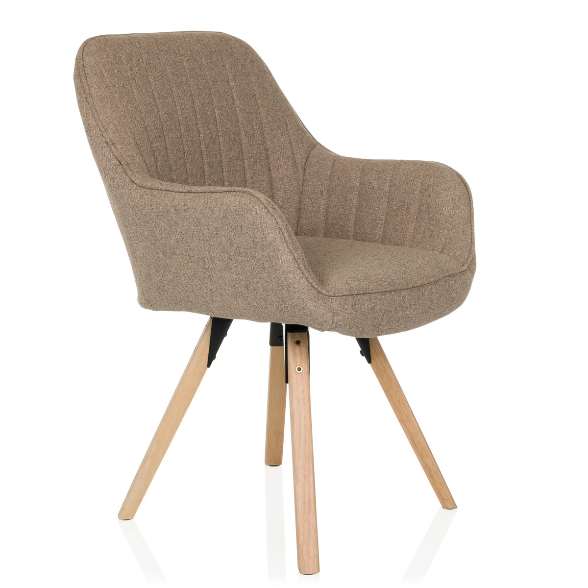 Beige stoppad stol SCANDI SOFT med strukturerat tygöverdrag och fyra träben från hjh LIVING – 360-gradersvy (snett framifrån 45°)