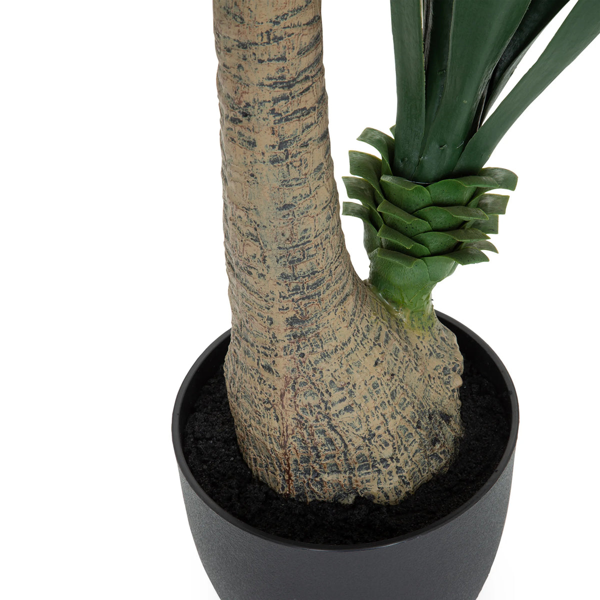 Stam och bas av den konstgjorda växten YUCCA i en svart ytterkruka från hjh OFFICE