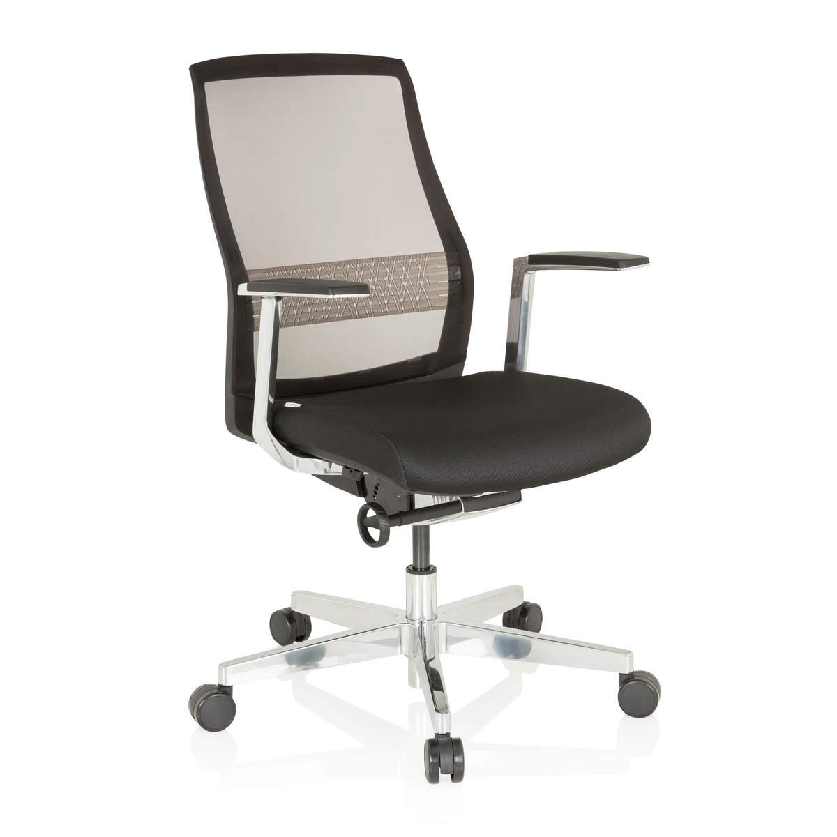 Schwarzer High-End-Bürostuhl FOUNTAINE PRO mit Netzrücken und Fußkreuz mit fünf Rollen von hjh OFFICE – 360-Grad-Ansicht (schräge Frontansicht 40°)