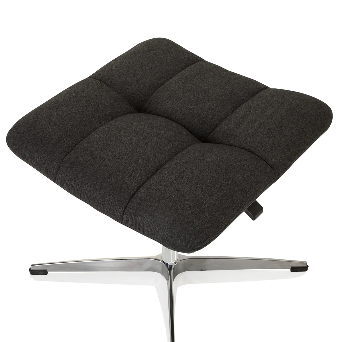 Svart quiltad sits på den Stoppad pall SARANTO med glänsande korsfot från hjh OFFICE
