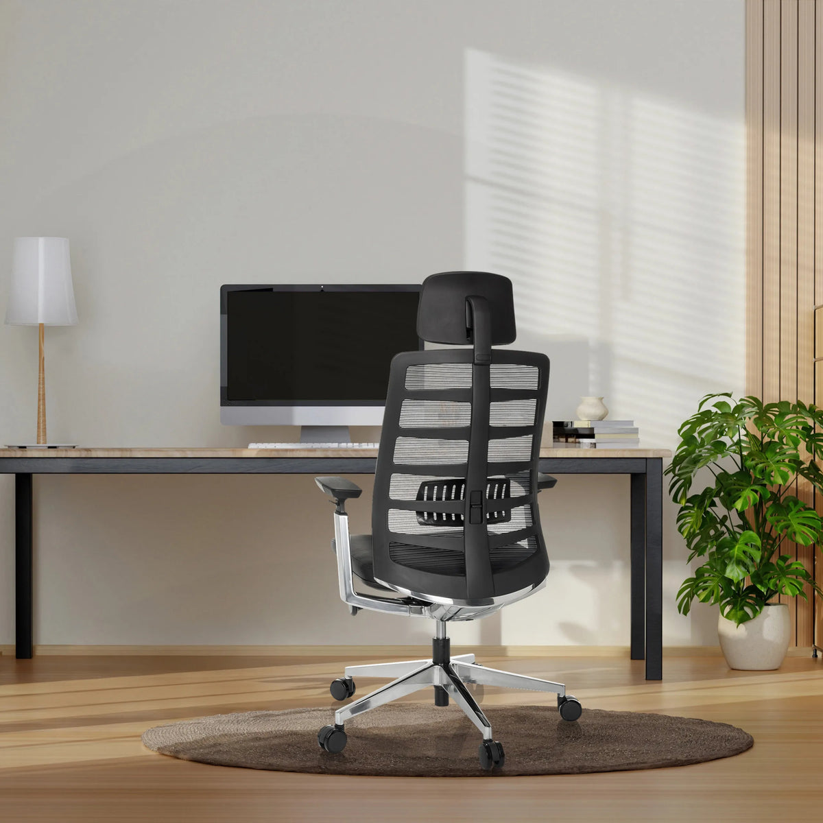 Svart Hög kontorsstol SPINIO ELITE L med nätryggstöd och nackstöd från hjh OFFICE
