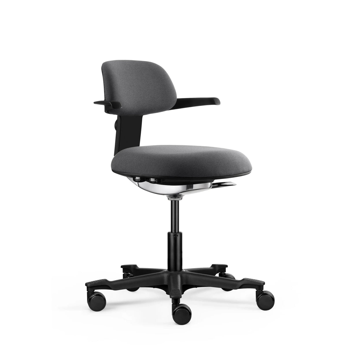Mörkgrå Arbetsstol WORK 40 med armstöd och fem hjul från hjh OFFICE
