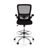 Svart Bardiskstol VENDO WORK med nätrygg, fotring och femstjärnigt fotkors med hjul från hjh OFFICE – 360-gradersvy (framifrån 0°)