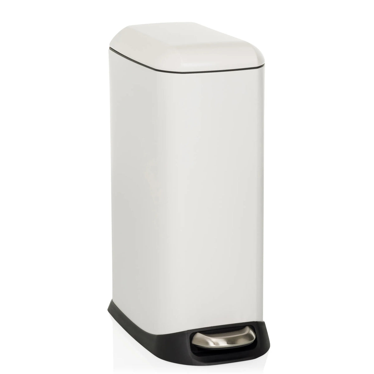 Vit papperskorg CLEAN SLIM med fotpedal och rundat lock från hjh OFFICE – 360-gradersvy (framifrån 15°)