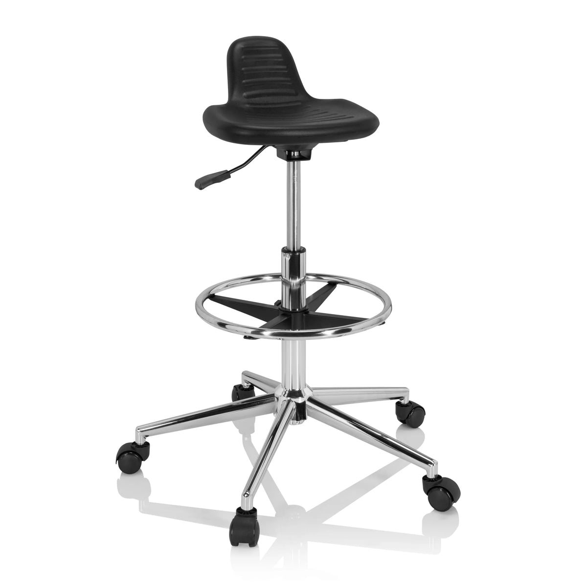 Svart Svängbar stol TOP WORK 03 I med fotring och femhjulig stjärnfot från hjh OFFICE – 360-gradersvy (framifrån 20°)