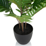 Svart kruka med gröna blad från den Konstgjorda växter ARECA från hjh OFFICE