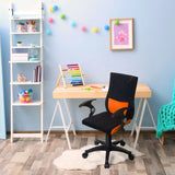 Snurrstol för barn KIDDY PRO AL i svart-orange med armstöd och hjul från hjh OFFICE