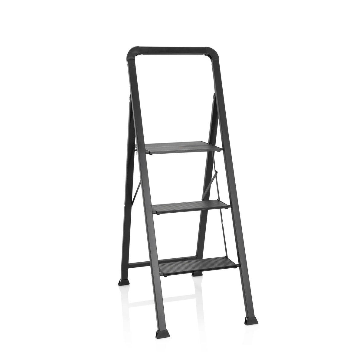 Fällbar stege SOLID W6 i svart med tre steg och ett handtag från hjh OFFICE – 360-gradersvy (framifrån 20°)