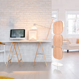 Beige skärmvägg FLEXMIUT W med tre avrundade element på en vit fot från hjh OFFICE