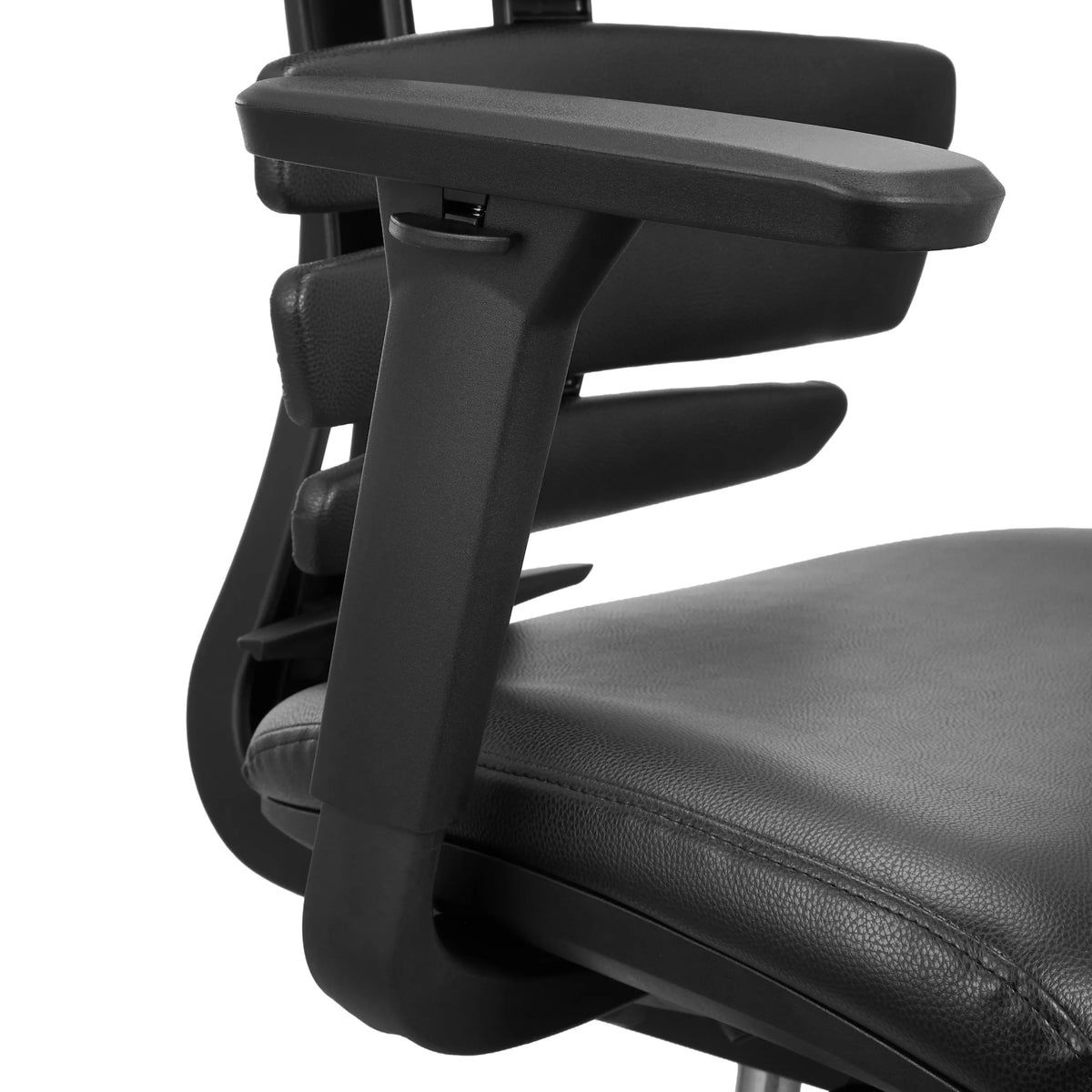 Svart armstöd i plast från bardiskstolen ERGO LINE II WORK med konstläderklädsel från hjh OFFICE