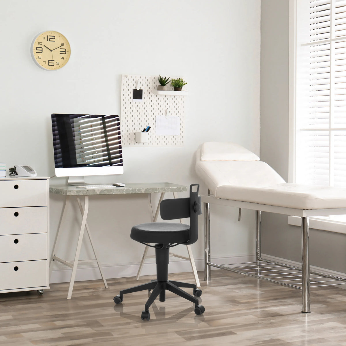 Svart svängbar stol TOP WORK FLEX PU med konstläderklädsel och fem hjul från hjh OFFICE