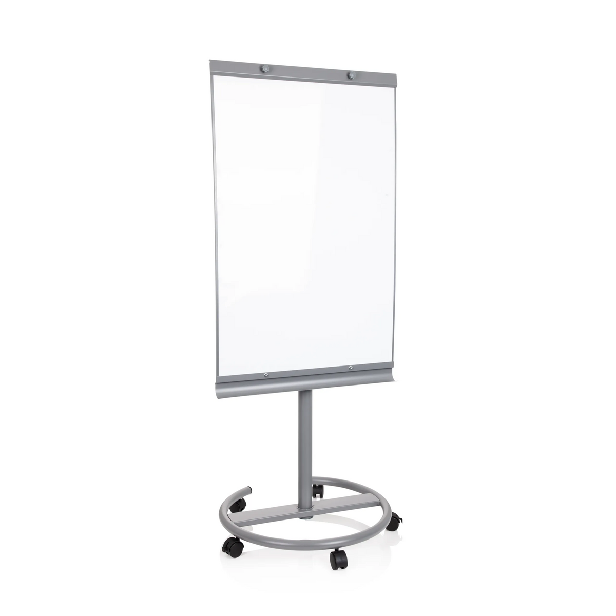 Silverfärgad whiteboard MULTIBOARD på ett flyttbart stativ med hjul från hjh OFFICE – 360-gradersvy (framifrån 17°)