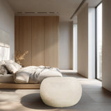 Beige sittsäck Sitzolo R med ribbad ytstruktur i ett ljust rum från hjh LIVING