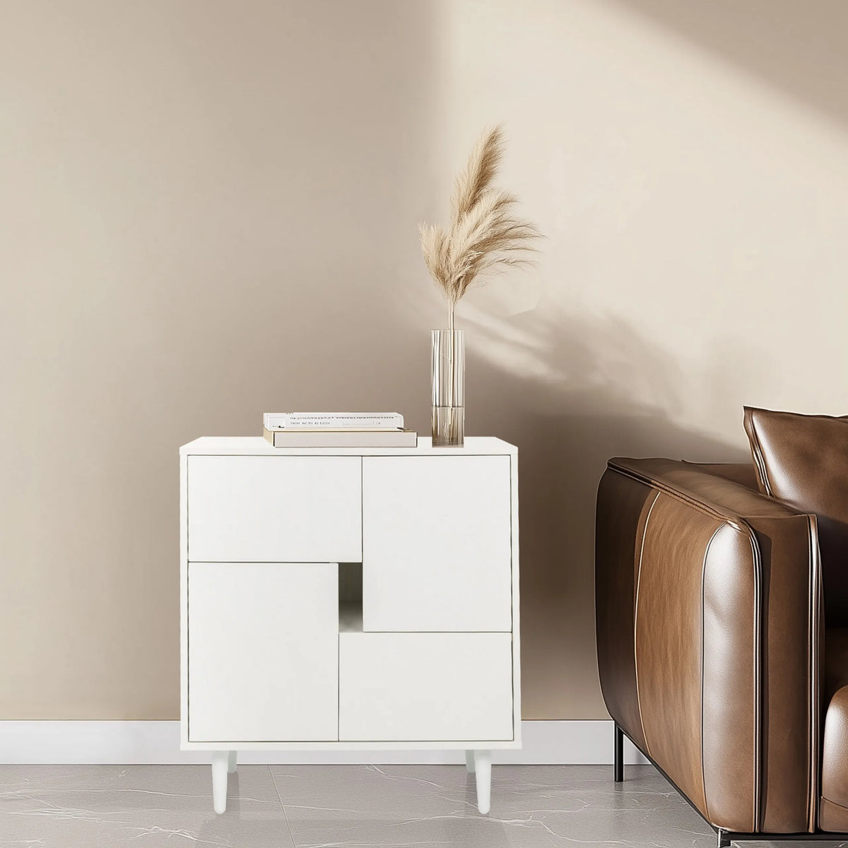 Vit byrå LYKKJA med asymmetrisk frontdesign och fyra fötter från hjh LIVING