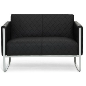 Svart ARUBA STEP Loungesoffa som tvåsitssoffa med rombstikningar och silverfärgat metallstativ från hjh OFFICE