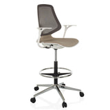 Beige bardiskstol TOP WORK STYLE med nätrygg, fotring och femhjulig stjärnfot från hjh OFFICE – 360-gradersvy (snett framifrån 45°)