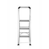 Silverfärgad fällbar stege SOLID V i aluminium med tre steg och handtag från hjh OFFICE – 360-gradersvy (framifrån 0°)