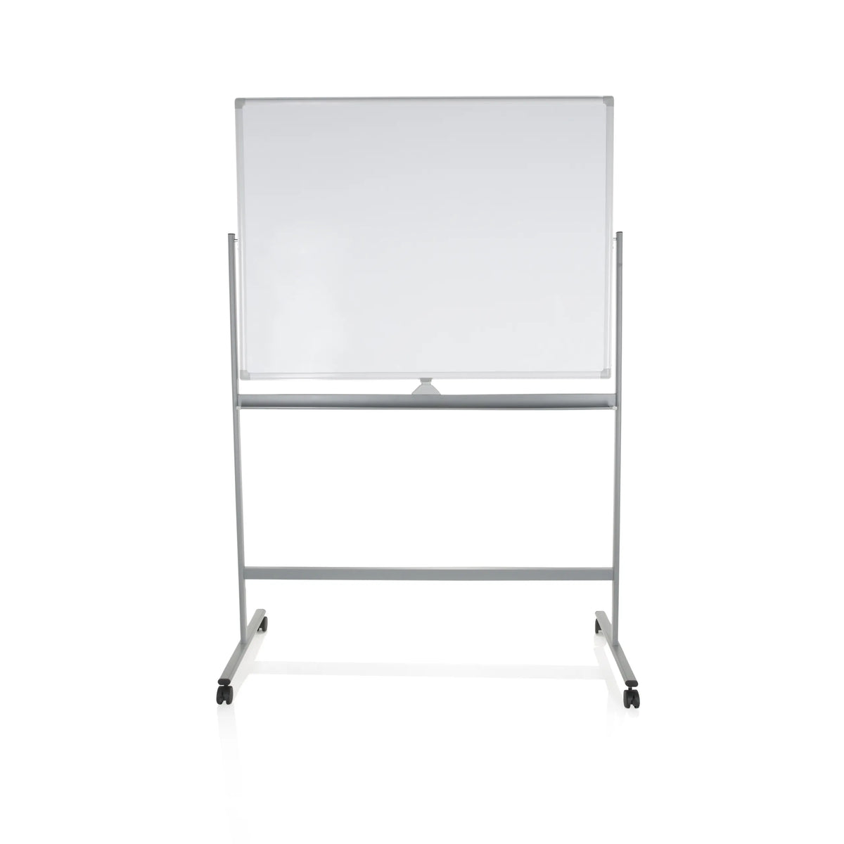 Vit whiteboard MULTIBOARD I med silverfärgat stativ och hjul från hjh OFFICE – 360-gradersvy (framifrån 0°)