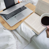 Brunt Underlägg för bärbar dator COMFILAP I i trä med en silverfärgad bärbar dator från hjh OFFICE