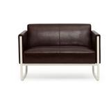 Brun loungesoffa ARUBA som tvåsitssoffa med silverfärgad metallstomme från hjh OFFICE – 360-gradersvy (framifrån 0°)
