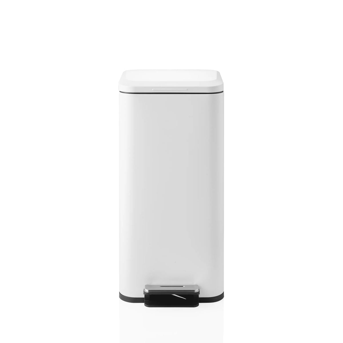 Vit papperskorg Clean Square med en silverfärgad fotpedal från hjh OFFICE – 360-gradersvy (framifrån 0°)