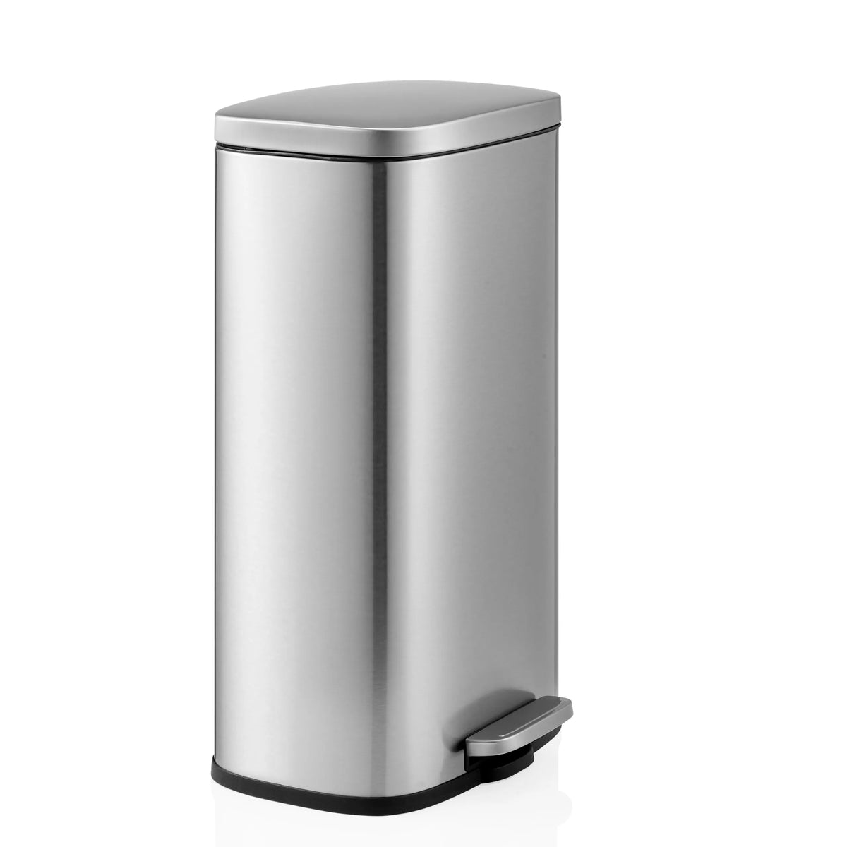 Silverfärgad papperskorg Clean 15 med lock och fotpedal från hjh OFFICE – 360-gradersvy (snett framifrån 60°)