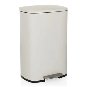 Beiger Mülleimer CLEAN XV mit silberfarbenem Trittpedal und Deckel von hjh OFFICE