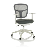 Grå Home Office kontorsstol TOP 108 W med nätrygg och femstjärnigt fotkors med hjul från hjh OFFICE – 360-gradersvy (framifrån 15°)