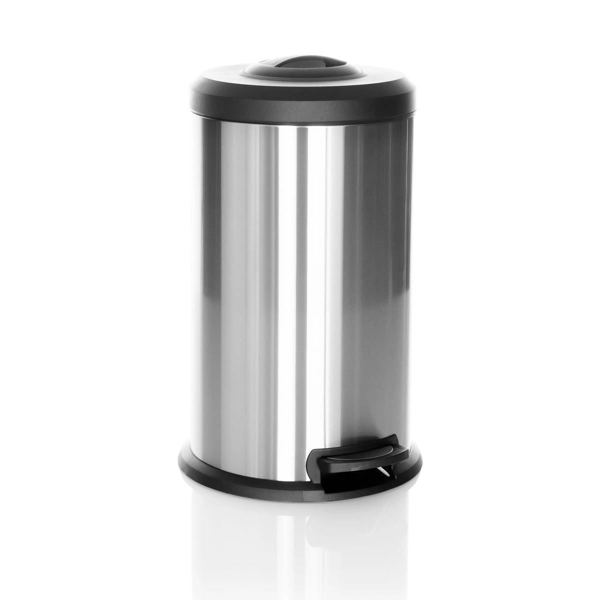 Silverfärgad Papperskorg CLEAN X med svart lock och fotpedal från hjh OFFICE – 360-gradersvy (snett framifrån 30°)