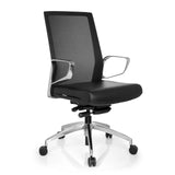 Svart Professionell kontorsstol PROVIDER NET med nätrygg och femstjärnig fotkorsbas med hjul från hjh OFFICE – 360-gradersvy (snett framifrån 40°)