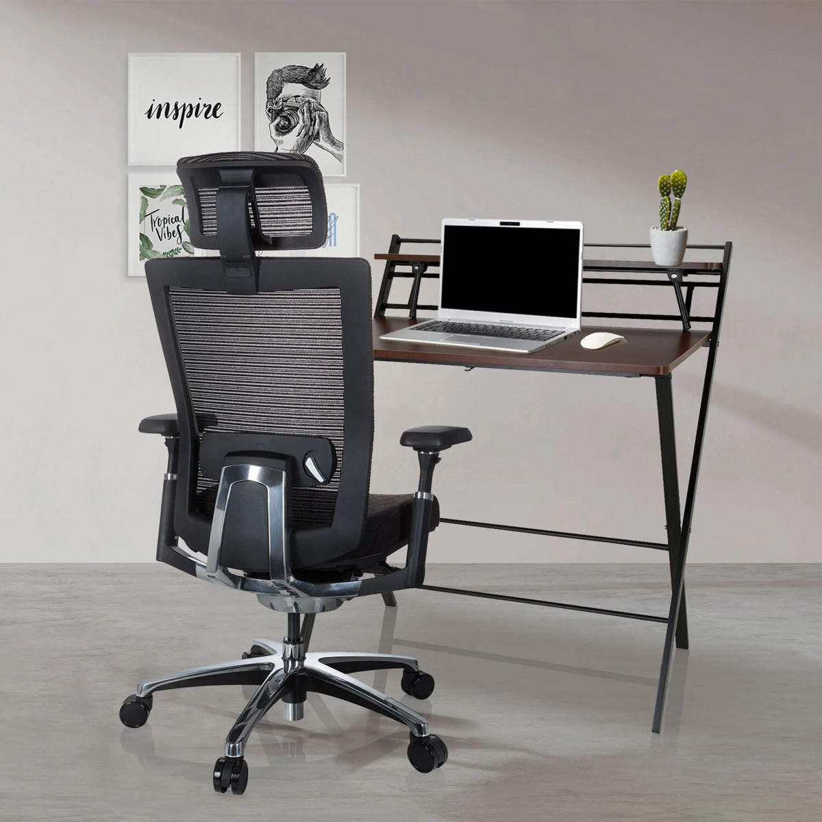 Svart hög kontorsstol NOVA PRO I med nackstöd och nätrygg från hjh OFFICE