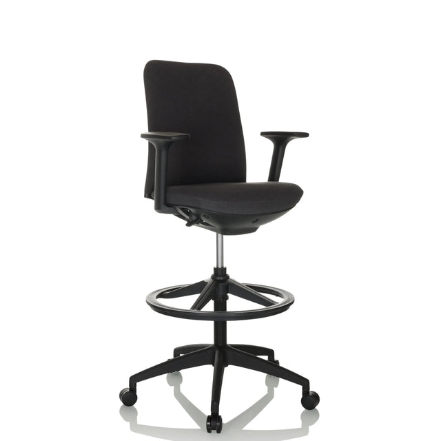 Svart Bardiskstol NESTORA WORK med vadderad sits, armstöd och fotring från hjh OFFICE