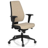 Professionell kontorsstol PRO-TEC 500 med beige tygklädsel, svarta armstöd och stjärnfot med hjul från hjh OFFICE