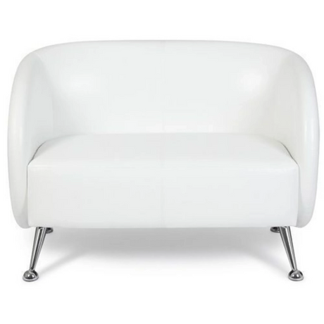 Vit loungesoffa ST. LUCIA som tvåsitssoffa med blanka metallfötter från hjh OFFICE