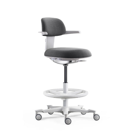 Arbetsstol TOP WORK 40 W med mörkgrått tyg, vit ram och fotring på hjul från hjh OFFICE